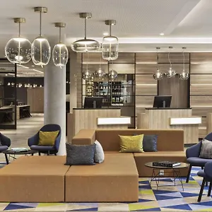 Courtyard By Marriott Hamburg